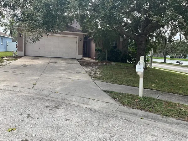 $2,500 | 8828 Sea Island Way, Tampa, FL 33635