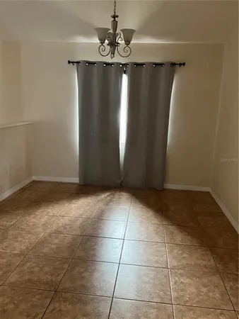 $2,500 | 8828 Sea Island Way, Tampa, FL 33635