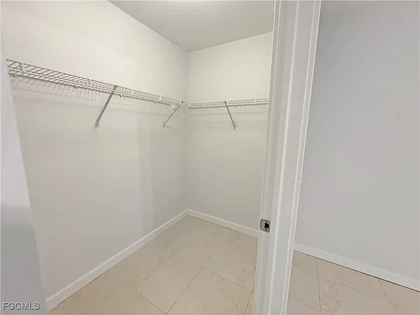 $1,695 | 210 Manatee Street, Fort Myers, FL 33913