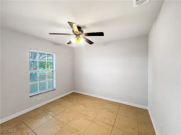 $1,695 | 210 Manatee Street, Fort Myers, FL 33913