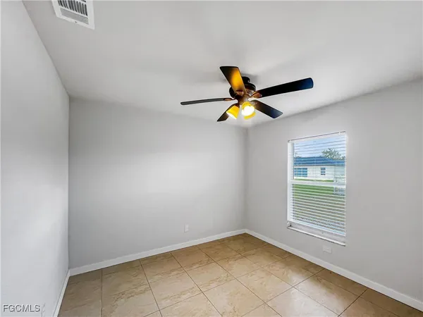 $1,695 | 210 Manatee Street, Fort Myers, FL 33913