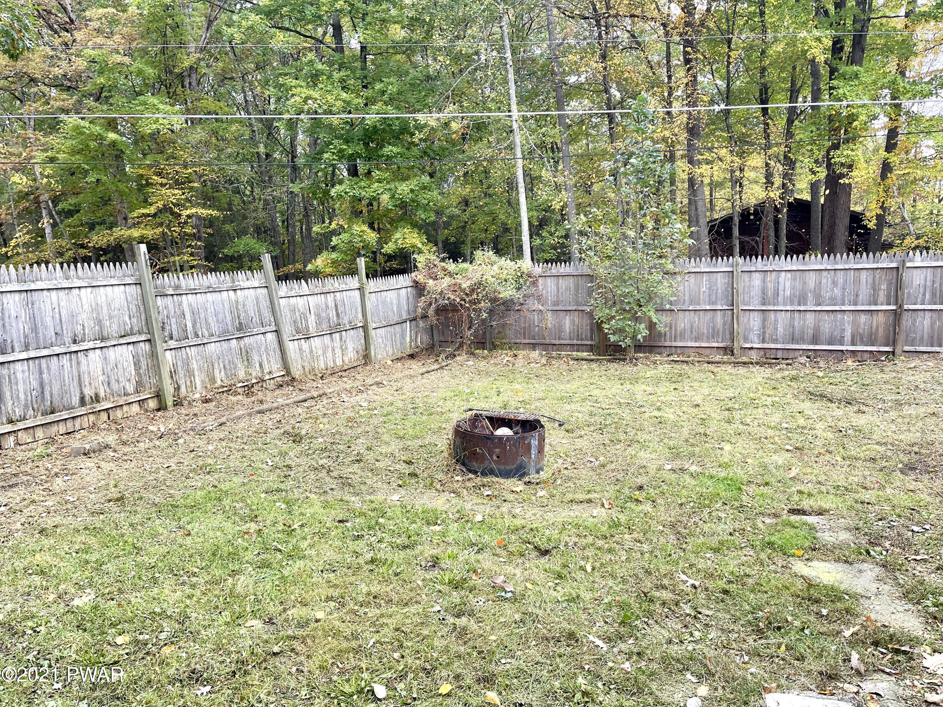 127 Estates Road Greentown, PA 18426 - Photo 71 of 85 E7A39E1C-AC2D-4EA2-9A33-AE3D1A8116F9
