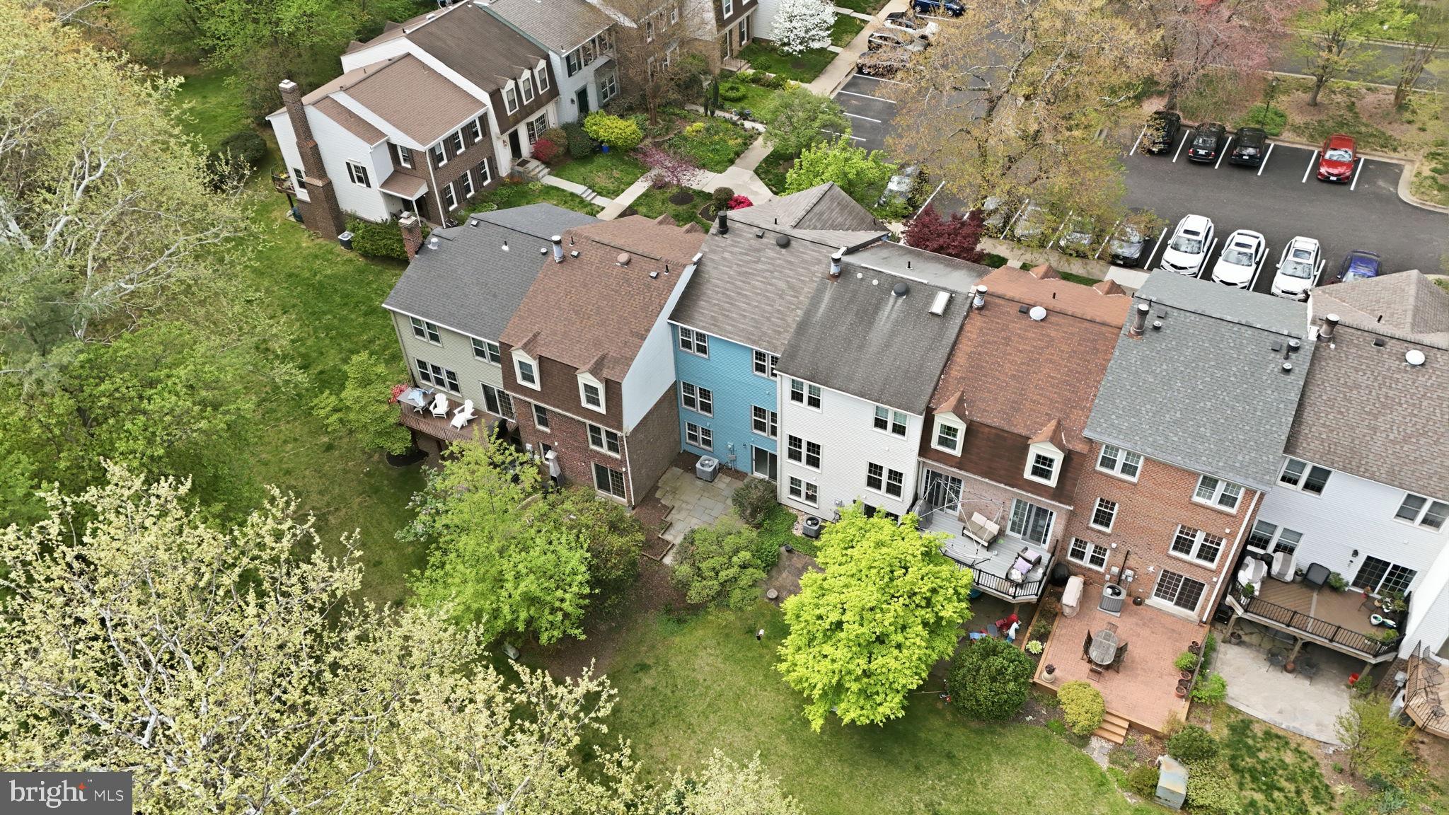 2151 Greenkeepers Court Reston, VA 20191 - Photo 34 of 44 It's the blue house