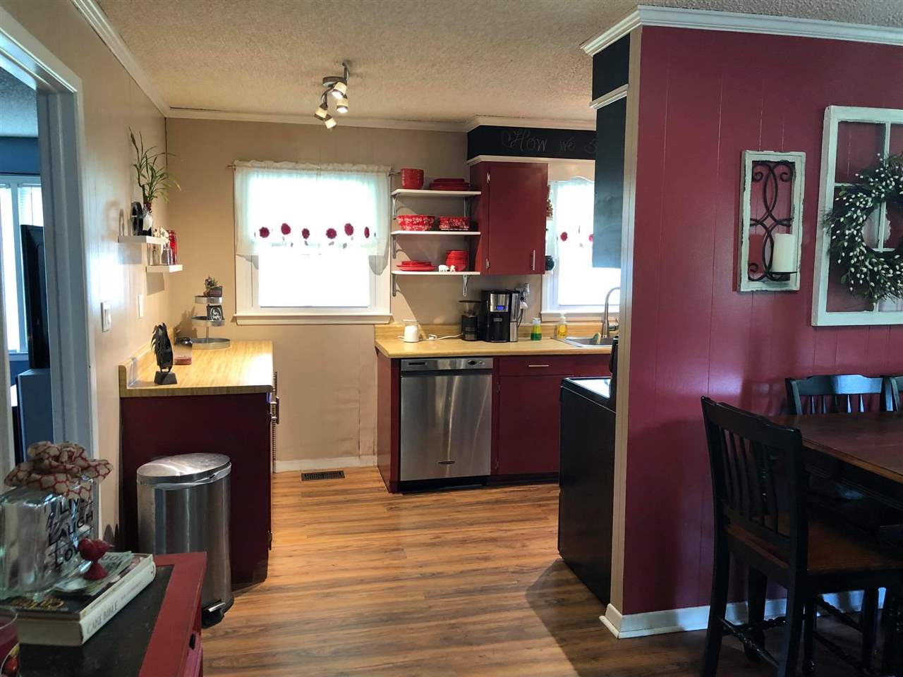 915 9th Street Gaffney, SC 29340 - Photo 5 of 21 Gallery Image 5