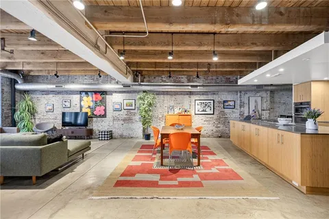 $424,000 | 429 First Avenue, Unit 3, Pittsburgh, PA 15219