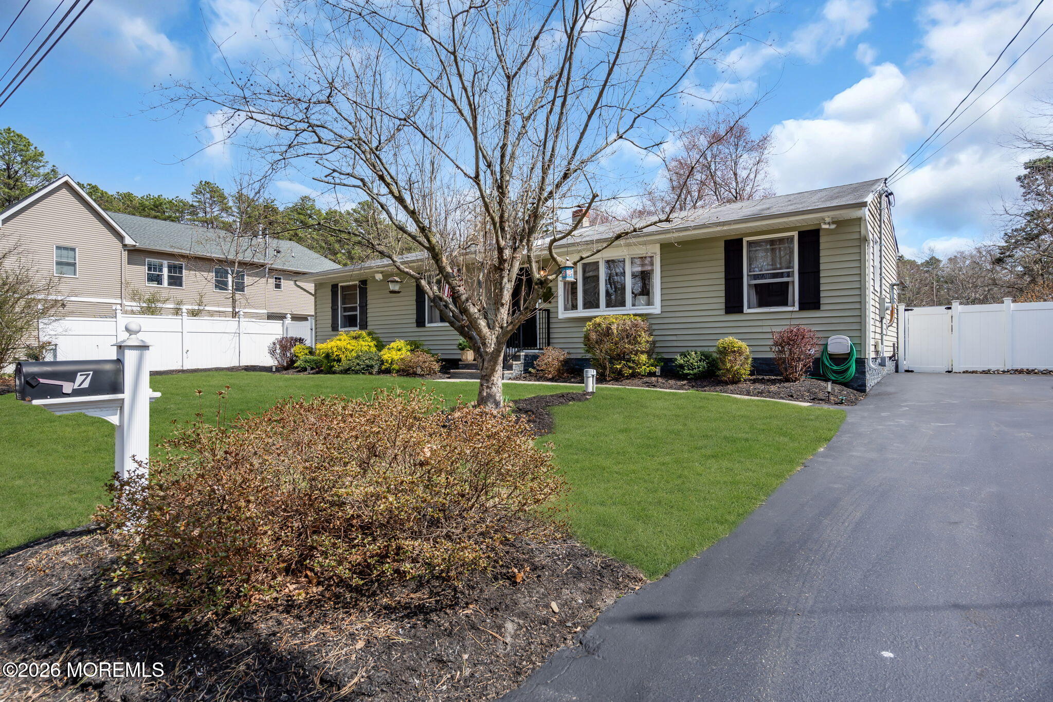 7 Chestnut Street Jackson, NJ 08527 - Photo 7 of 75 7-web-or-mls-DSC03406-1