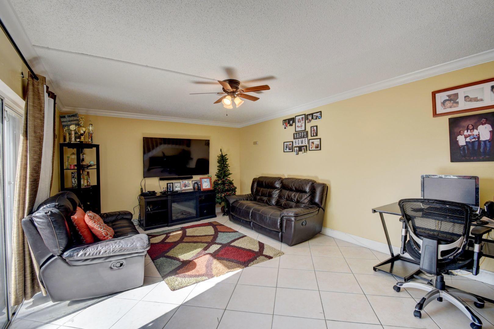 22236 Boca Rancho Drive, Unit A Boca Raton, FL 33428 - Photo 5 of 19 dsc_6323_4_5_6_7
