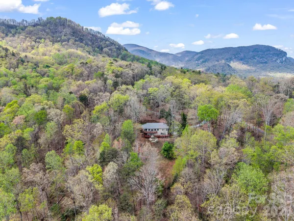 $525,000 | 197 Thomas A Edison Road, Lake Lure, NC 28746