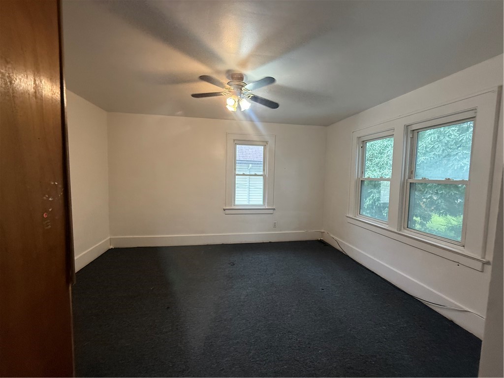 21 Crombie Street Rochester, NY 14605 - Photo 5 of 29 Gallery Image 5