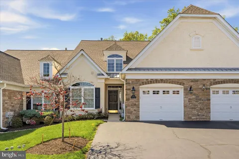 $525,000 | 383 Brittany Court, Souderton, PA 18964