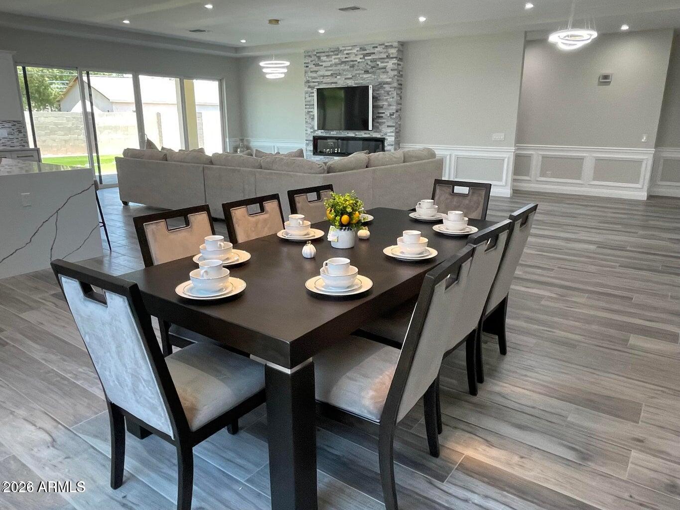 6824 North 14th Street Phoenix, AZ 85014 - Photo 11 of 30 20220522000751540649000000-o