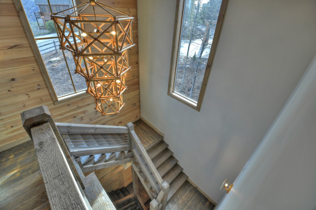 472 Overlook Drive Blue Ridge, GA 30513 - Photo 30 of 70 a view of an entryway with a table