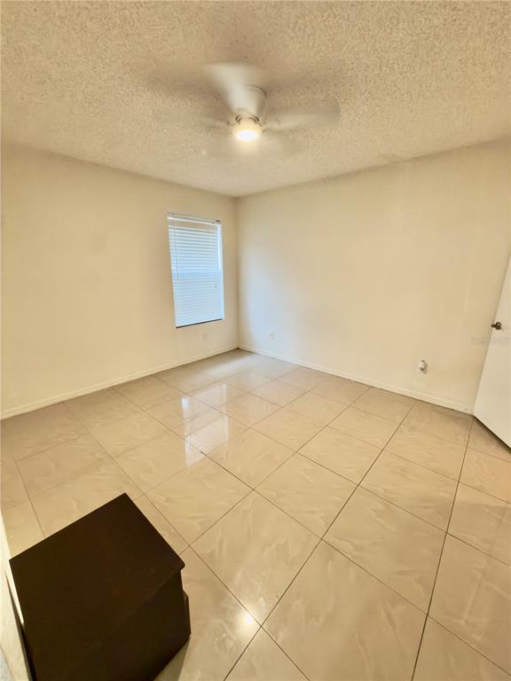 5152 Conroy Road, Unit 17 Orlando, FL 32811 - Photo 12 of 18