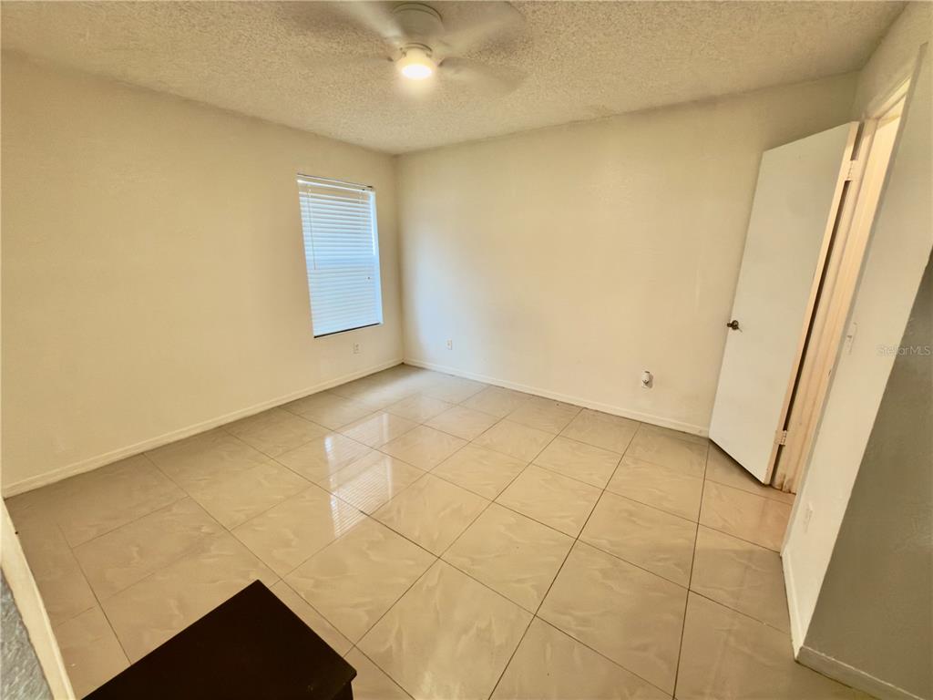 5152 Conroy Road, Unit 17 Orlando, FL 32811 - Photo 13 of 18