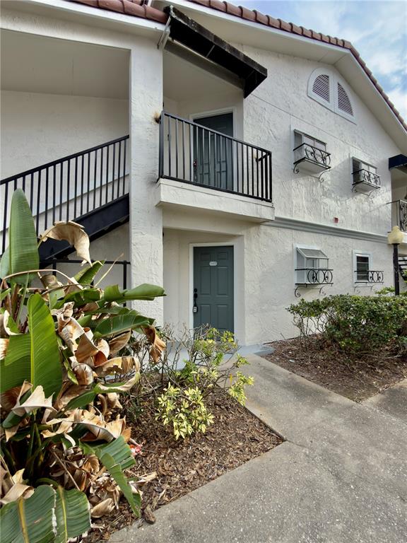 5152 Conroy Road, Unit 17 Orlando, FL 32811 - Photo 3 of 18