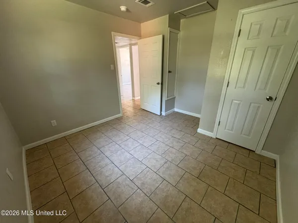 $1,350 | 3402 Chicago Avenue, Pascagoula, MS 39581