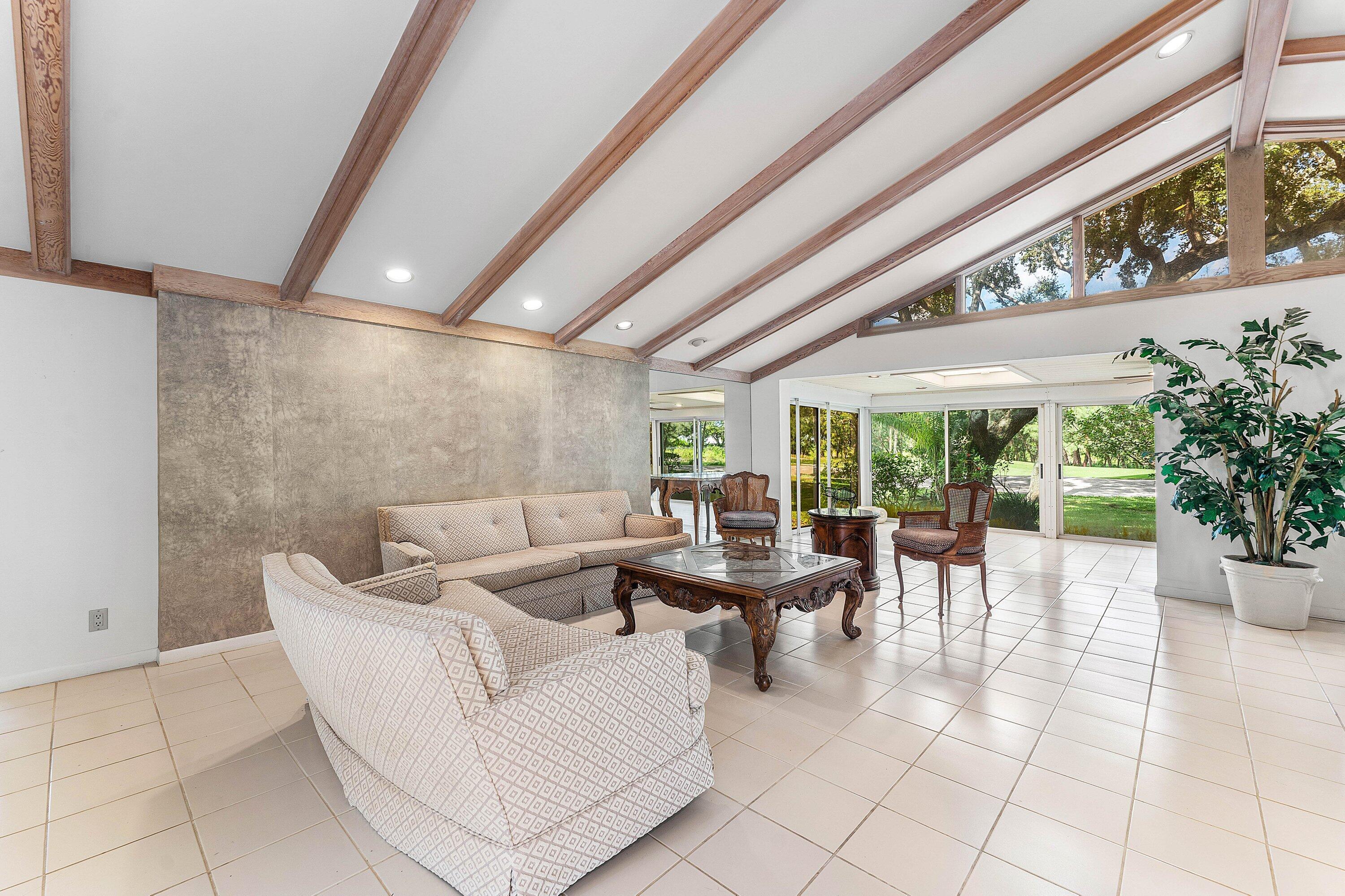 30 Hampshire Lane Boynton Beach, FL 33436 - Photo 11 of 84 011-30HampshireLane-BoyntonBeach-FL-3343