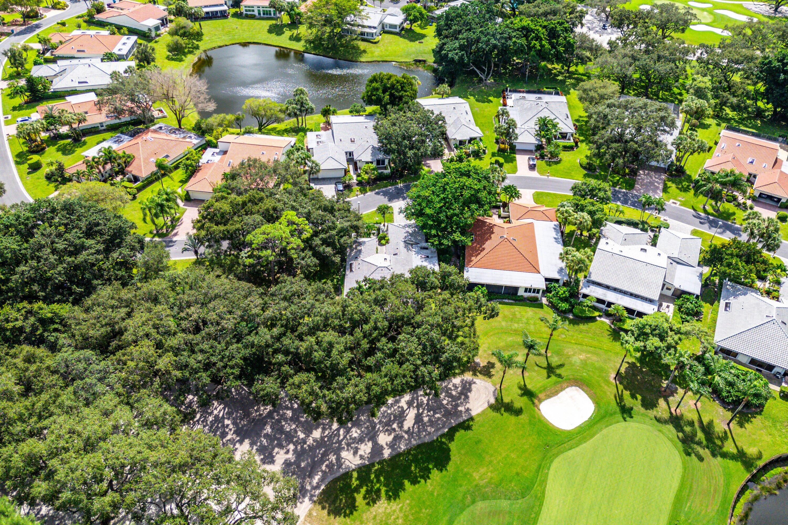 30 Hampshire Lane Boynton Beach, FL 33436 - Photo 65 of 84 an aerial view of residential house with swimming pool and outdoor space