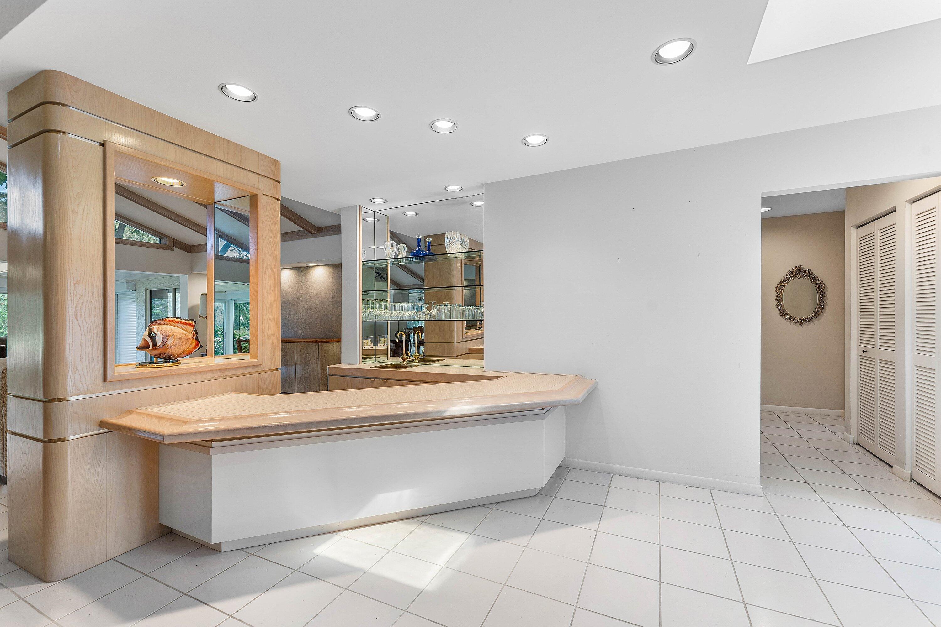 30 Hampshire Lane Boynton Beach, FL 33436 - Photo 8 of 84 a dining hall with stainless steel appliances granite countertop a granite counter tops and a view of living room