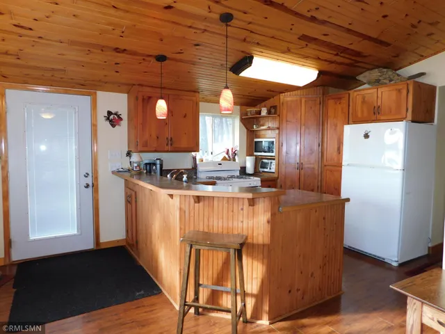 $410,000 | 29614 417th Place, Aitkin, MN 56431