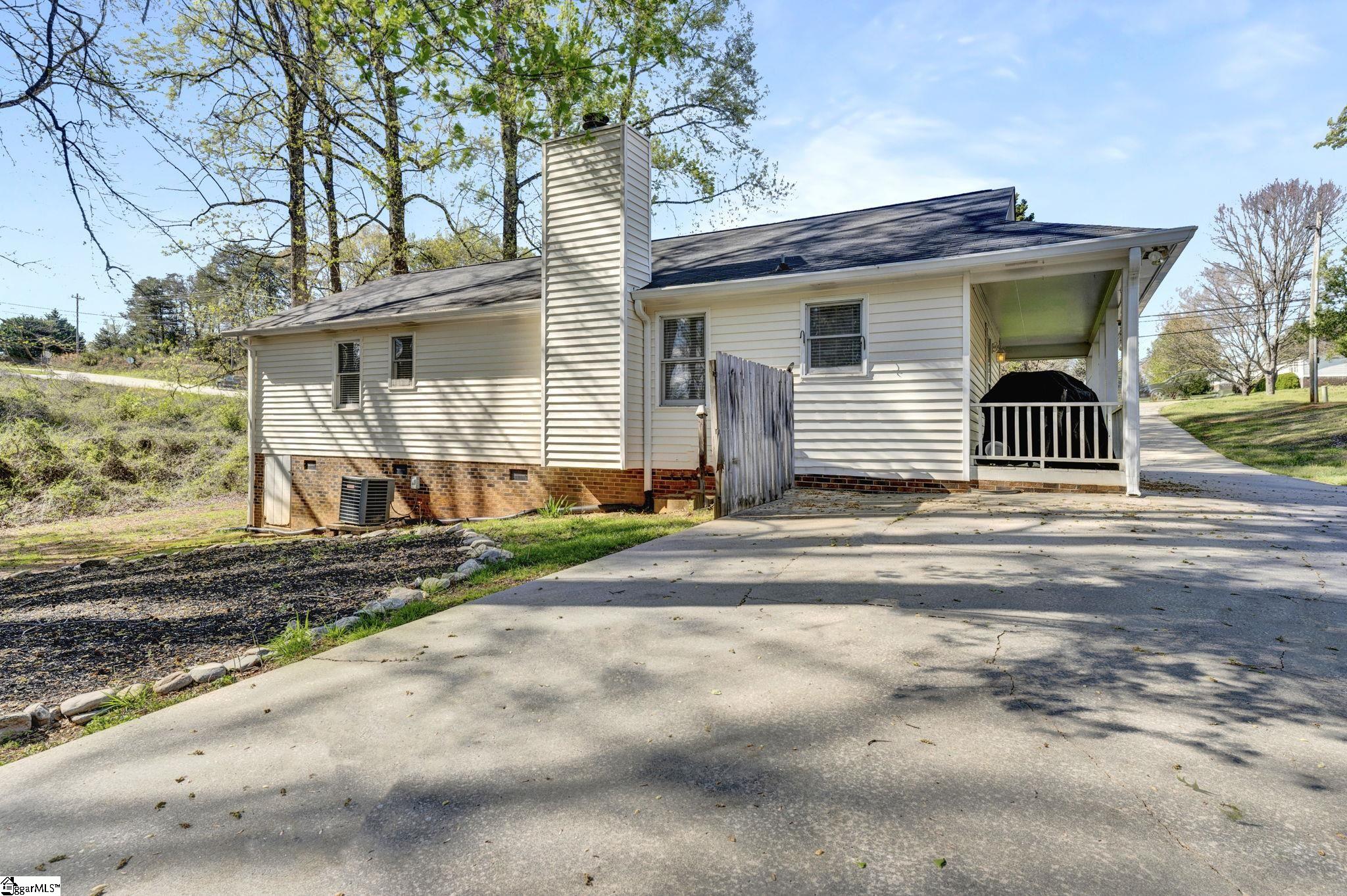 1320 Saluda Dam Road Easley, SC 29640 - Photo 28 of 29