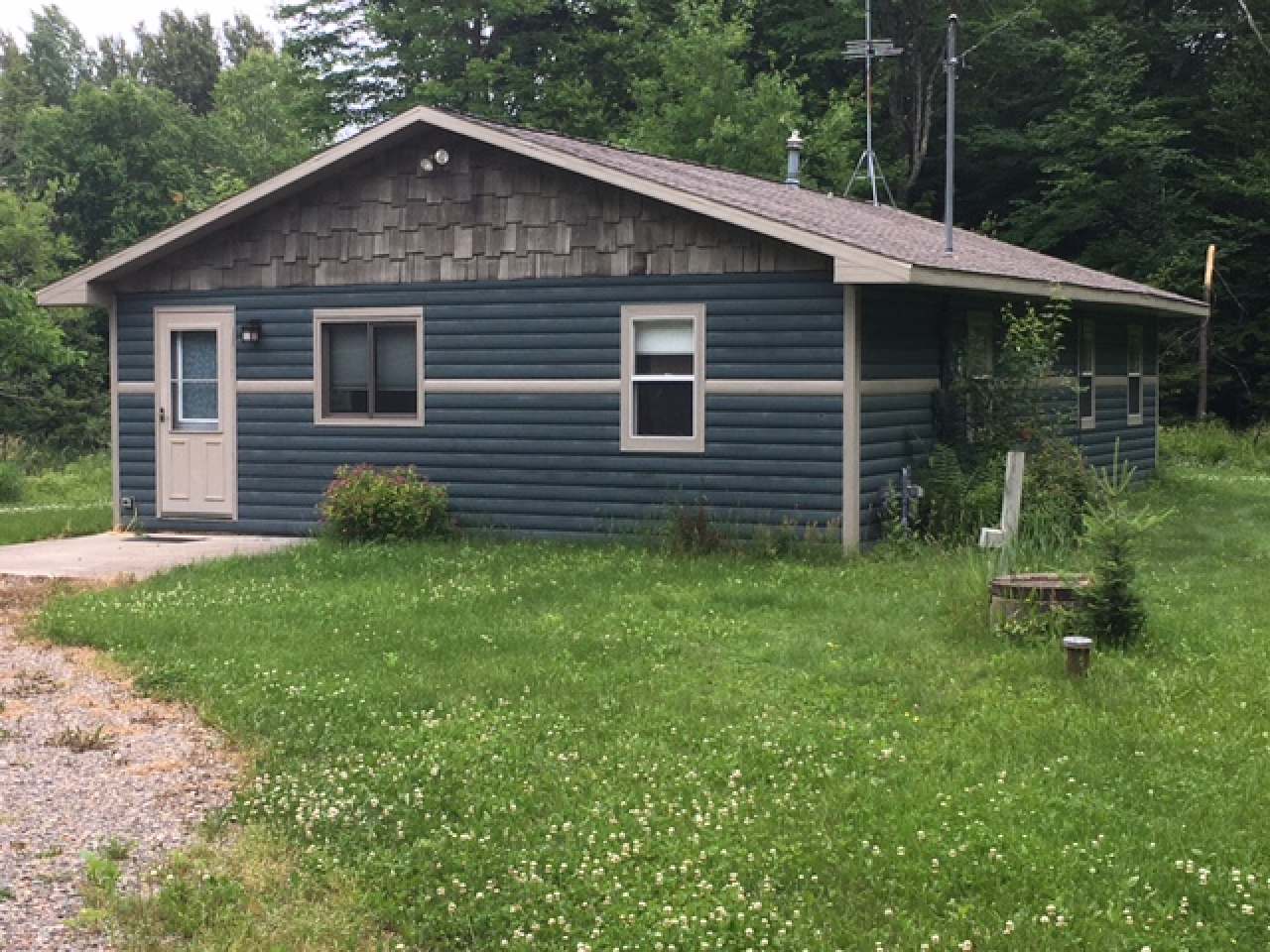 W10604 Bluebell Road Antigo, WI 54409 - Photo 1 of 9 Gallery Image 1