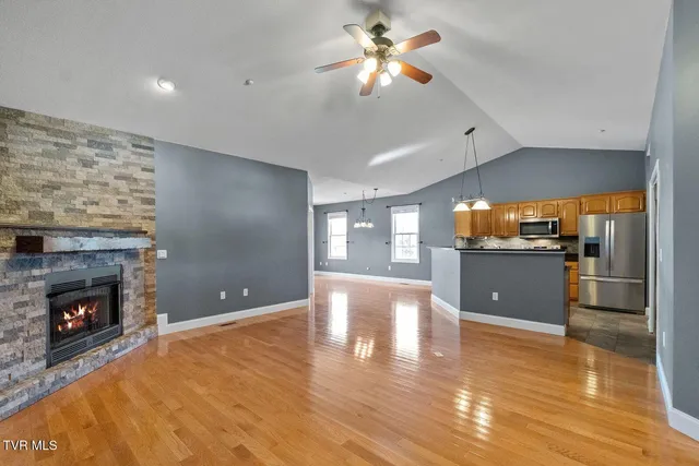 $370,000 | 207 Planters Row, Unit B3, Greeneville, TN 37745