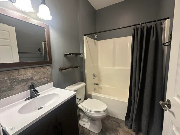 $340,000 | 207 Planters Row, Unit B3, Greeneville, TN 37745