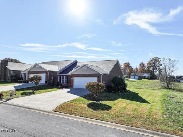 $340,000 | 207 Planters Row, Unit B3, Greeneville, TN 37745
