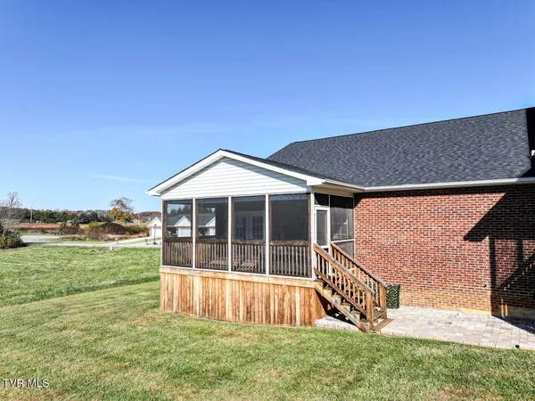 $340,000 | 207 Planters Row, Unit B3, Greeneville, TN 37745