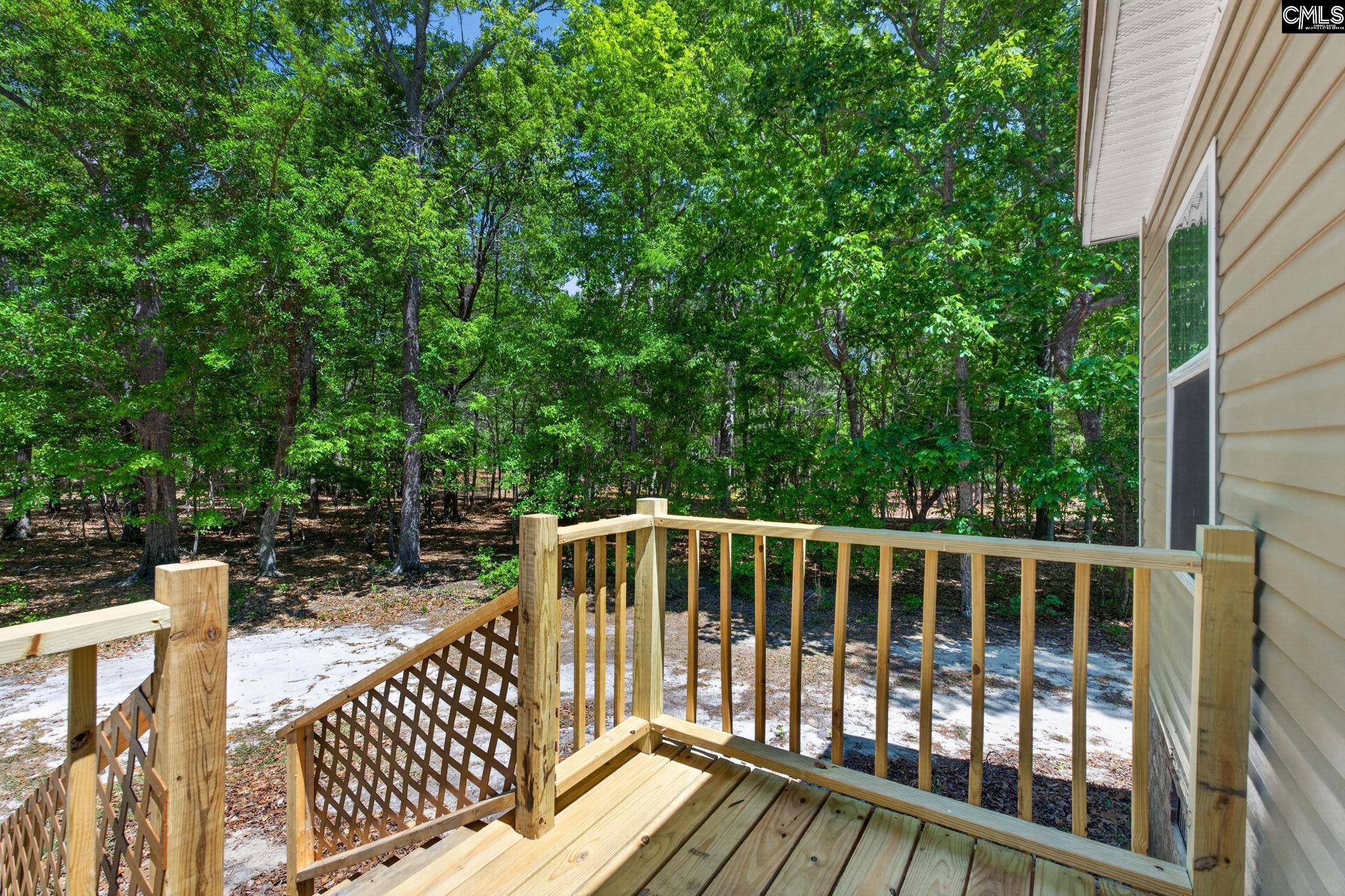 212 Cricket Road Swansea, SC 29160 - Photo 36 of 43