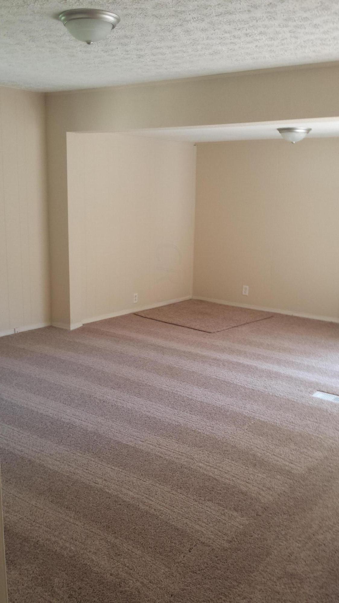 700 Hilock Road Columbus, OH 43207 - Photo 2 of 30