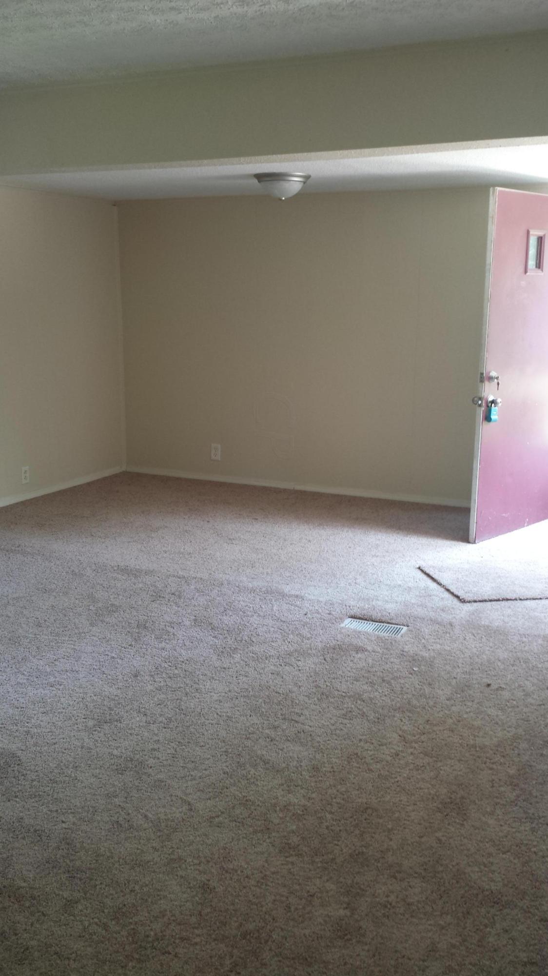 700 Hilock Road Columbus, OH 43207 - Photo 3 of 30