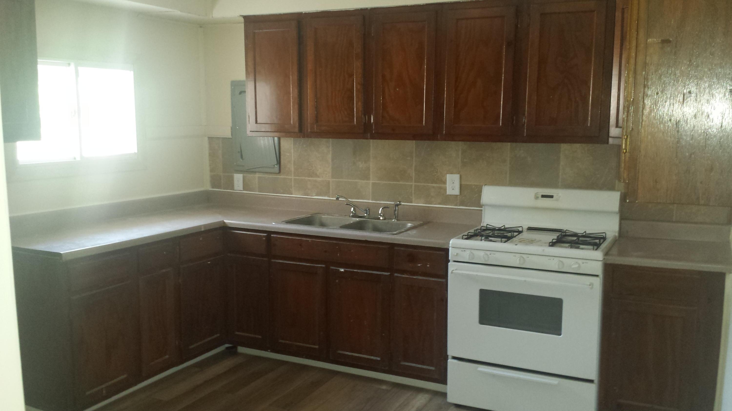 700 Hilock Road Columbus, OH 43207 - Photo 9 of 30