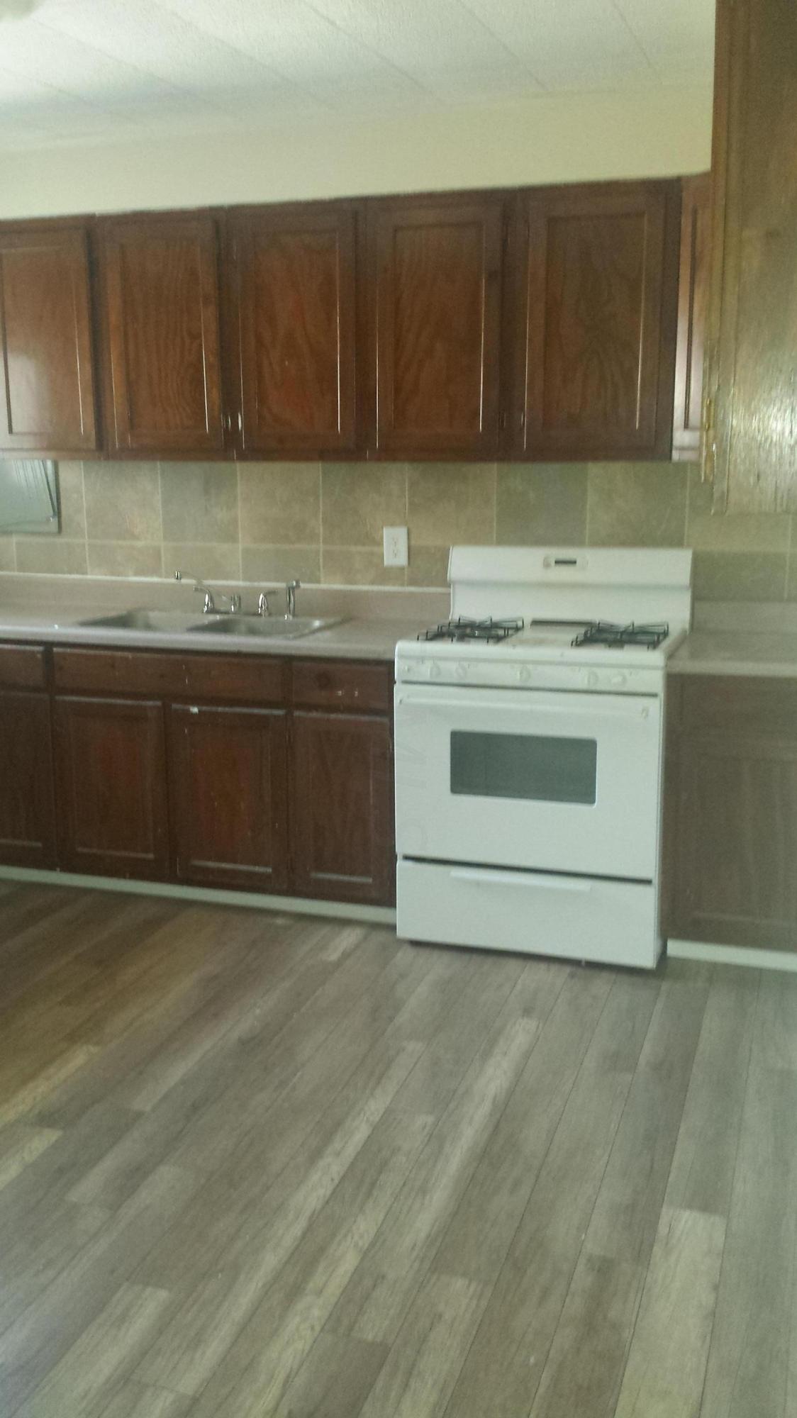700 Hilock Road Columbus, OH 43207 - Photo 10 of 30