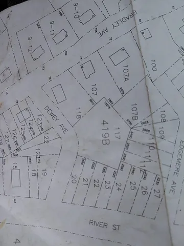 $149,900 | 121-122 Dewey Avenue, Haverhill, MA 01832