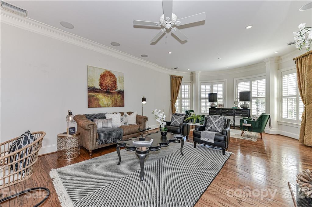 2823 Providence Road, Unit 342 Charlotte, NC 28211 - Photo 11 of 47 Gallery Image 11