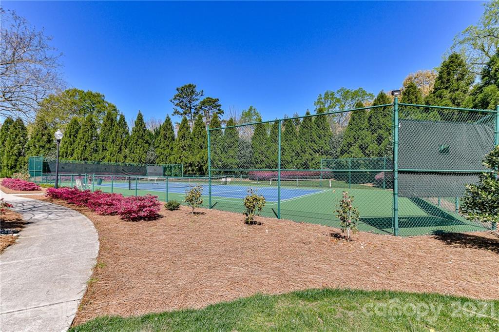 2823 Providence Road, Unit 342 Charlotte, NC 28211 - Photo 45 of 47 Gallery Image 45