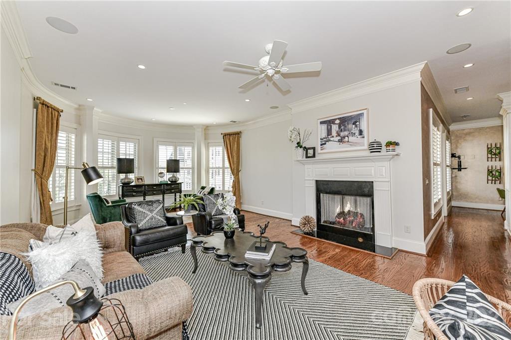 2823 Providence Road, Unit 342 Charlotte, NC 28211 - Photo 10 of 47 Gallery Image 10