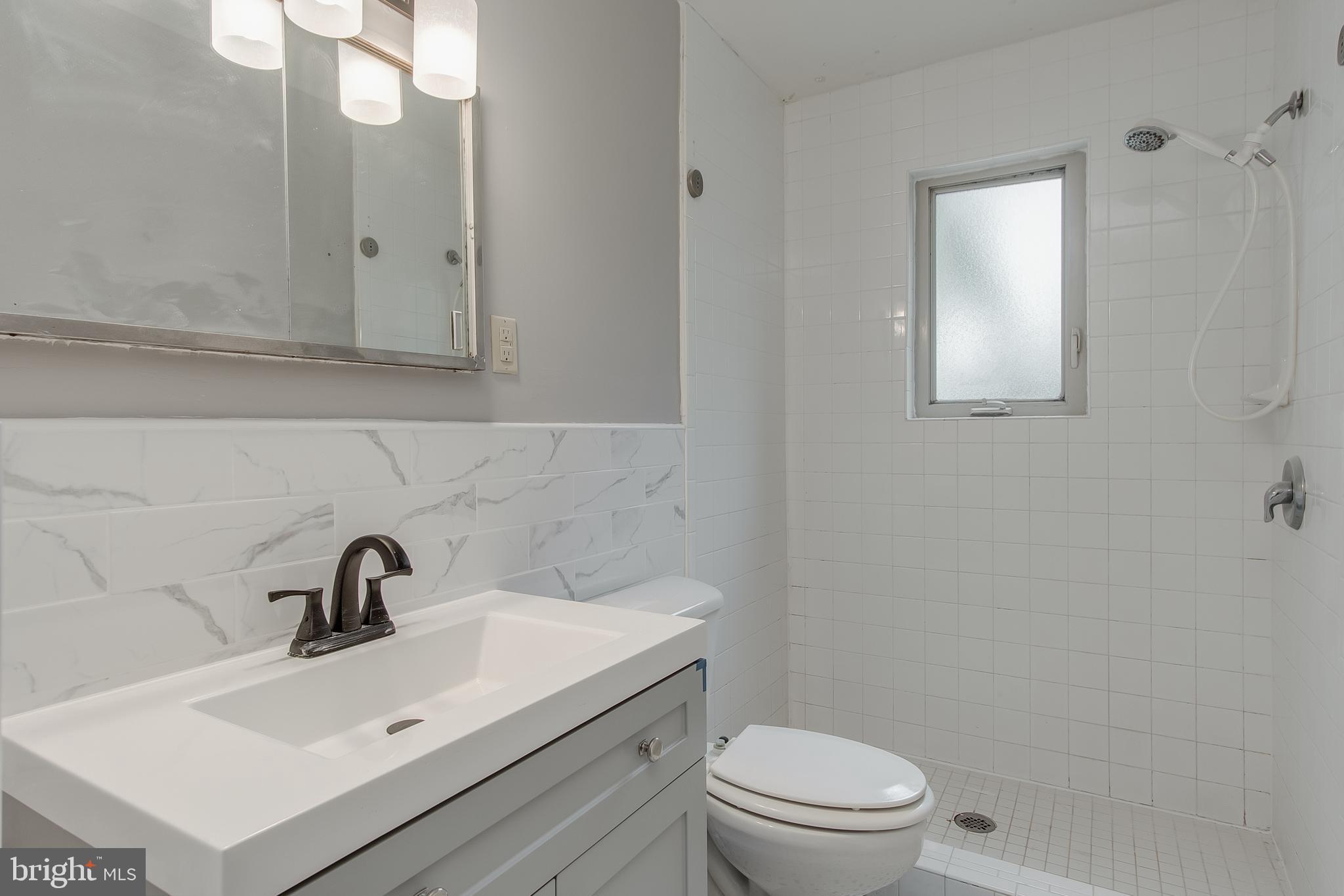 619 Biggs Avenue Frederick, MD 21702 - Photo 18 of 39 1st floor apartment bathroom Pic 2