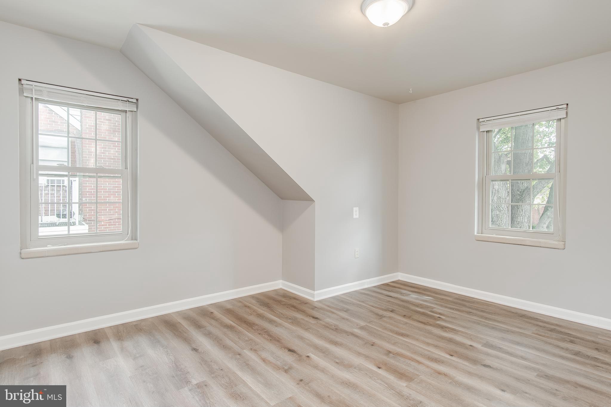 619 Biggs Avenue Frederick, MD 21702 - Photo 24 of 39 2nd floor apartment living room Pic 4