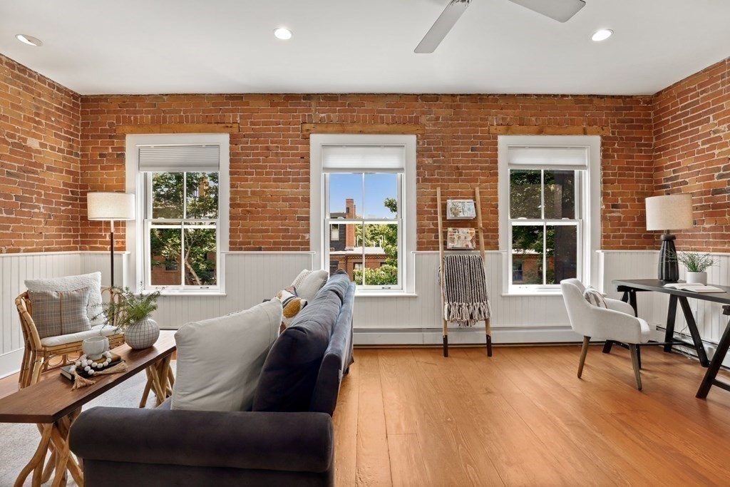 200 West Springfield Street, Unit 3 Boston, MA 02118 - Photo 4 of 30 Gallery Image 4
