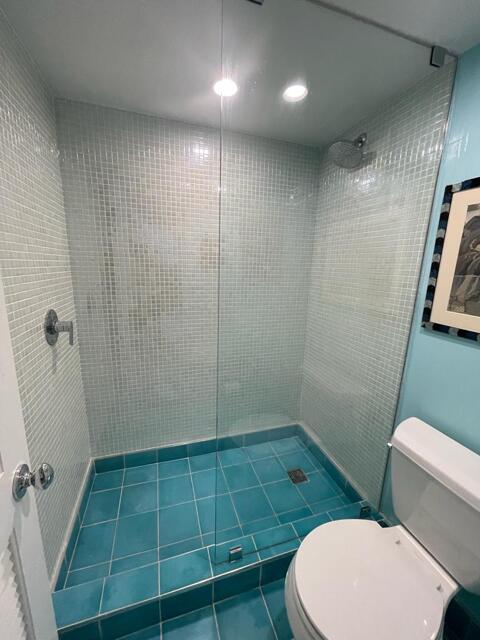 Undisclosed Address Palm Beach, FL 33480 - Photo 11 of 18 Shower