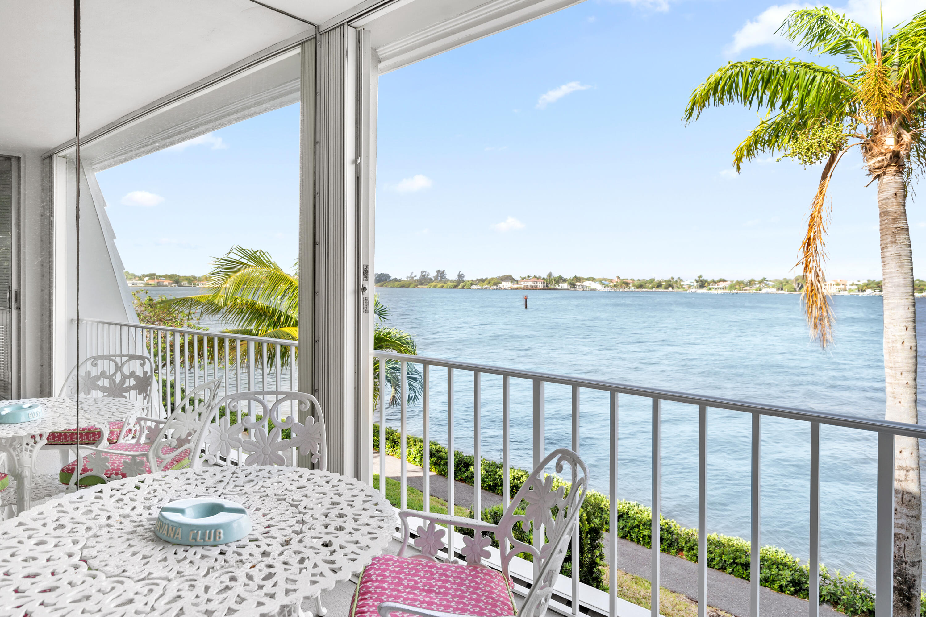 Undisclosed Address Palm Beach, FL 33480 - Photo 14 of 18 2190 Water3