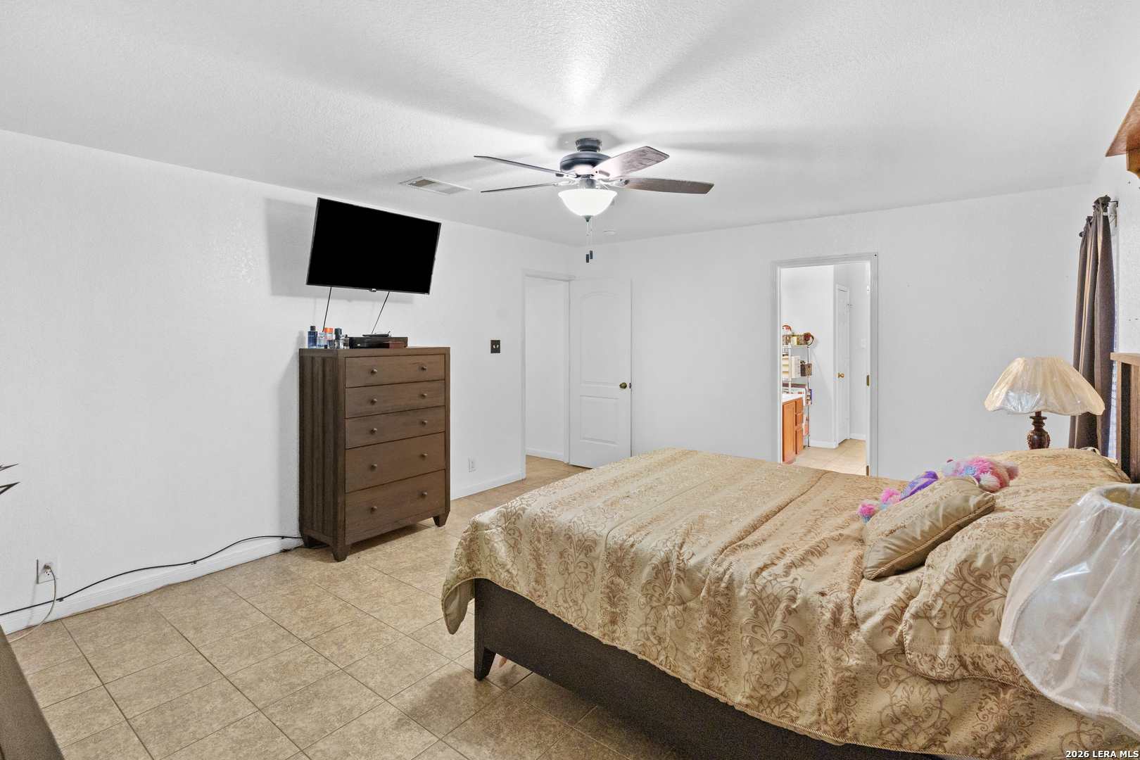 101 Springtree Way Cibolo, TX 78108 - Photo 17 of 29