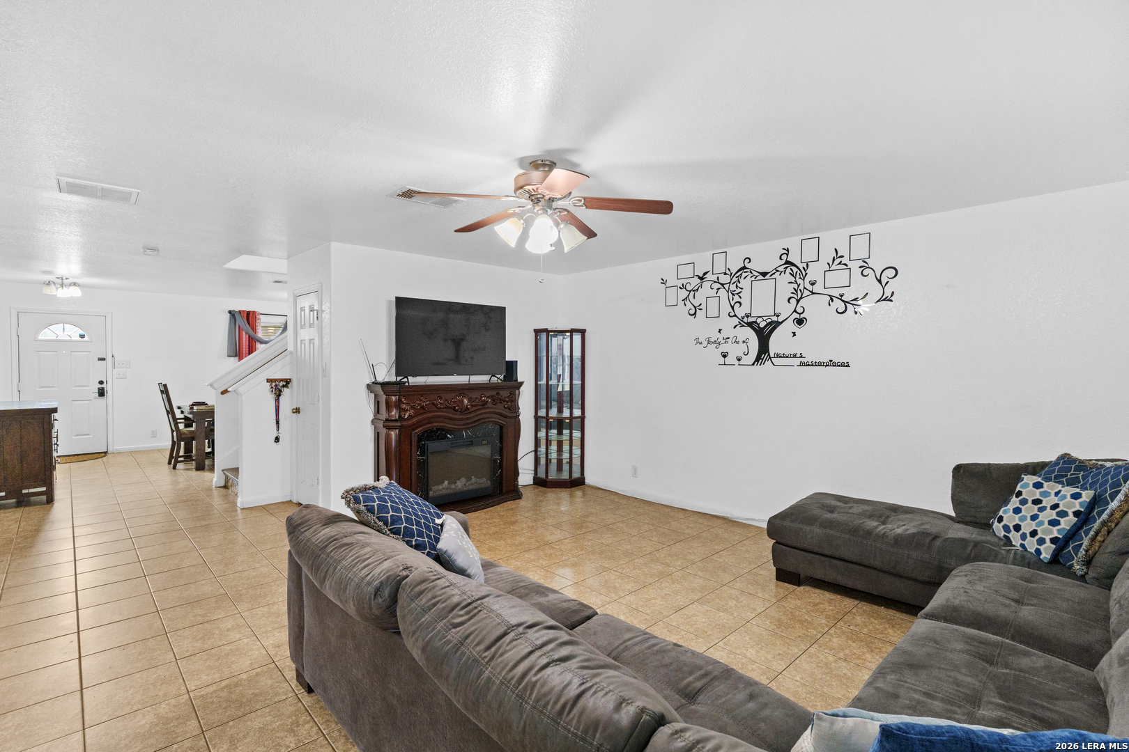 101 Springtree Way Cibolo, TX 78108 - Photo 6 of 29