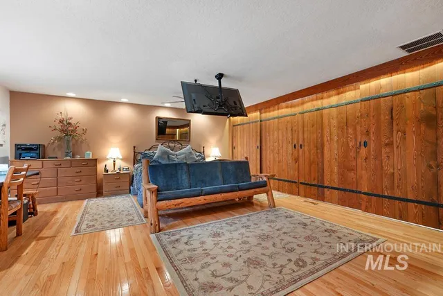 $699,999 | 9518 Scorpio Street, Boise, ID 83709