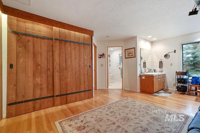 $699,999 | 9518 Scorpio Street, Boise, ID 83709