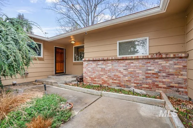 $699,999 | 9518 Scorpio Street, Boise, ID 83709