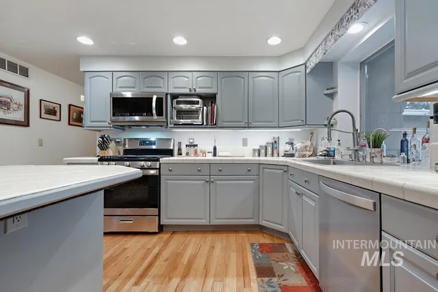 $699,999 | 9518 Scorpio Street, Boise, ID 83709